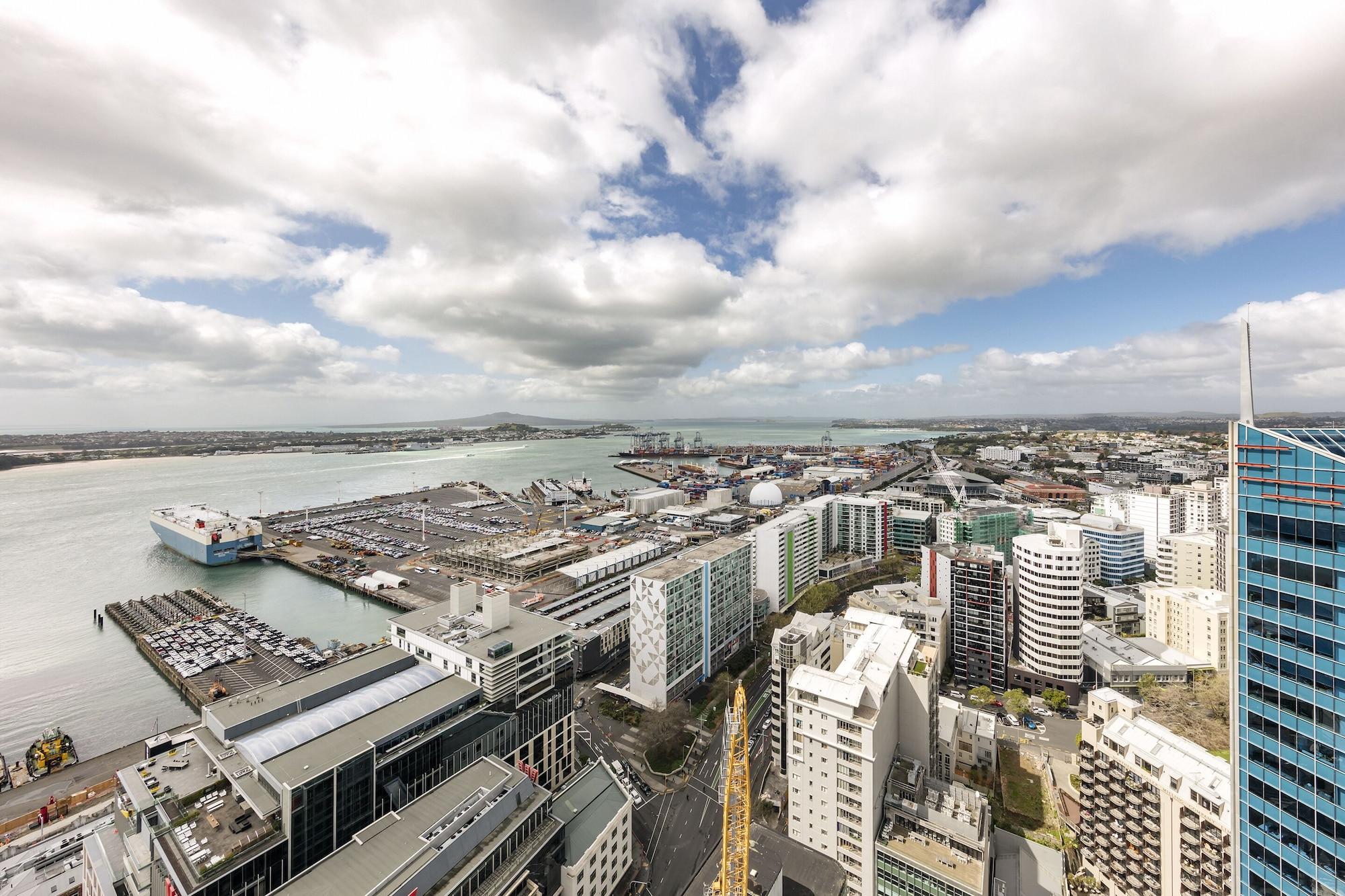 Auckland Harbour Suites Esterno foto
